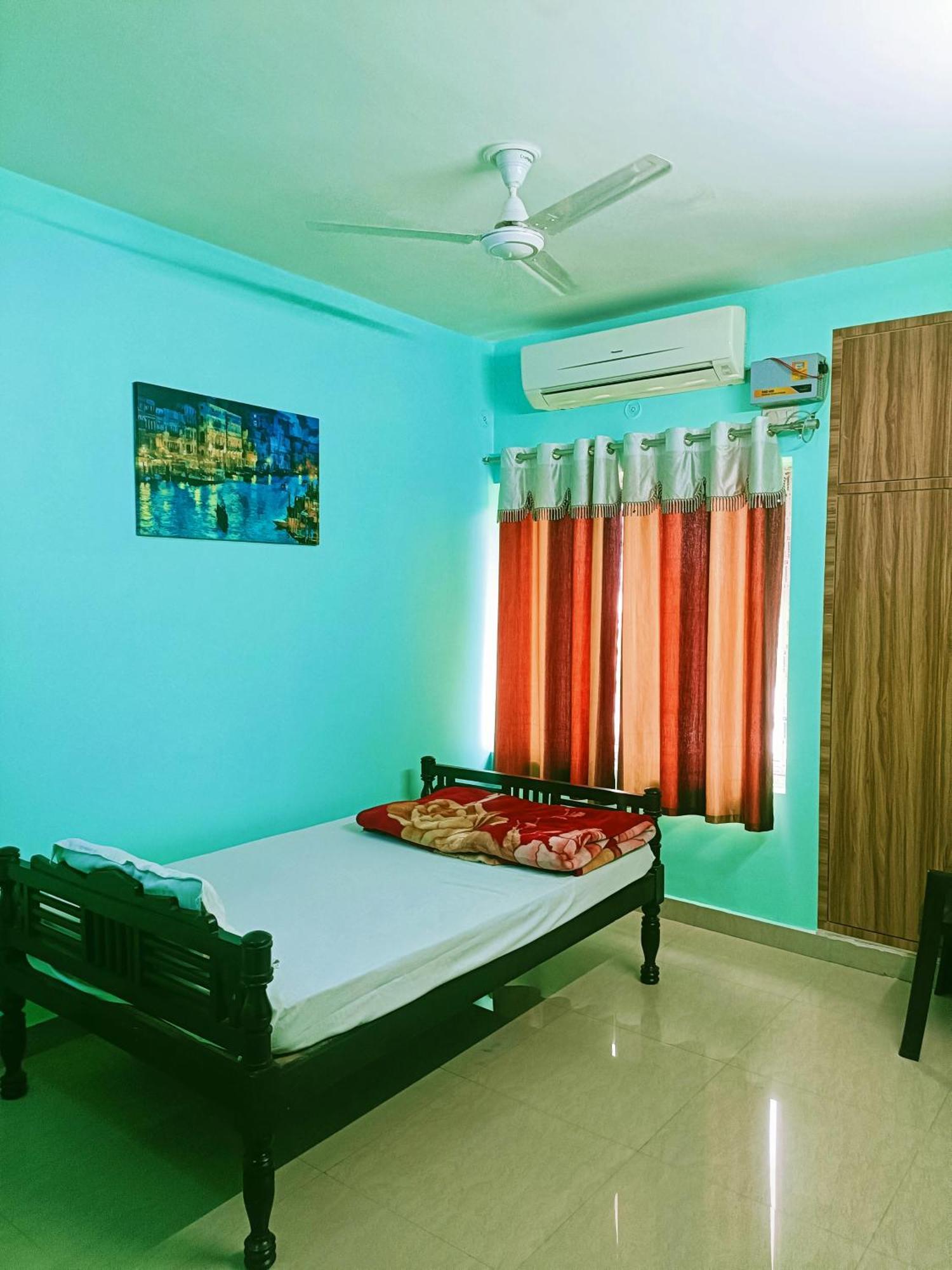 Pretty Garden View Apartment 3Bhk Furnished Flat Near Kashi Vishwanath Temple Benares Buitenkant foto